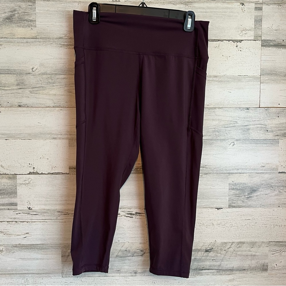 Zyia Active Capri Leggings Pockets Plum Purple 16-18